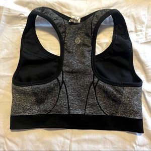 NWOT Bundle of Soma Wireless Unpadded Seamless Racerback Sports Bras